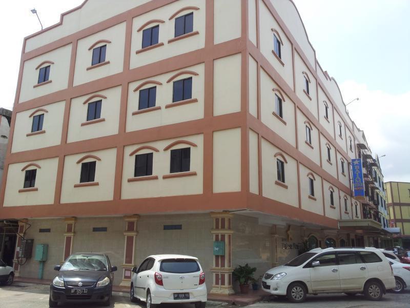 Star Hotel
